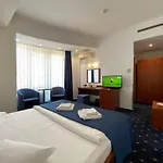 Samaa Hotel