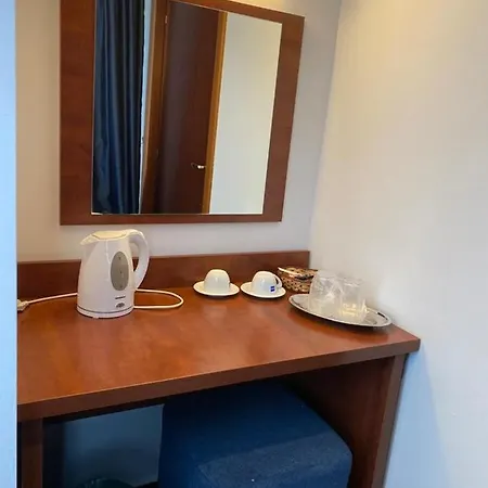 Samaa Hotel Boekarest