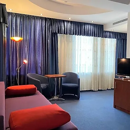 Hotel Samaa 3*