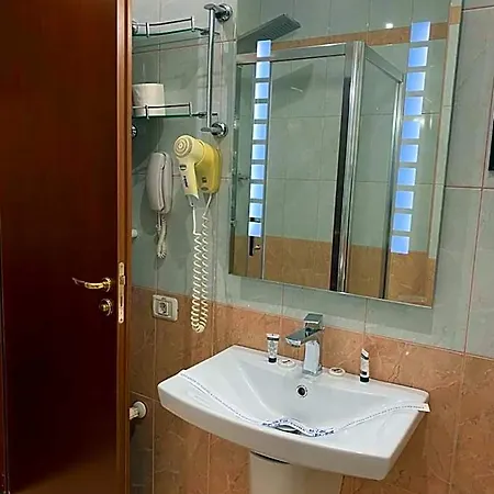 Samaa Hotel