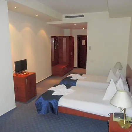 Hotel Samaa 3*