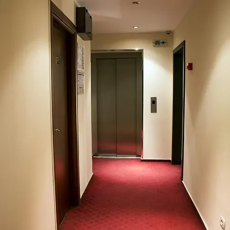 Hotel Samaa 3*