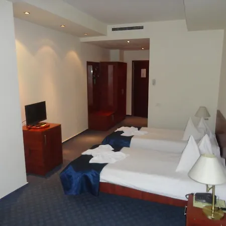 Samaa Hotel 3*